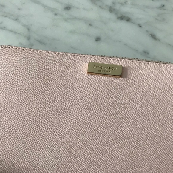 Kate Spade Wallet - Picture 2 of 5